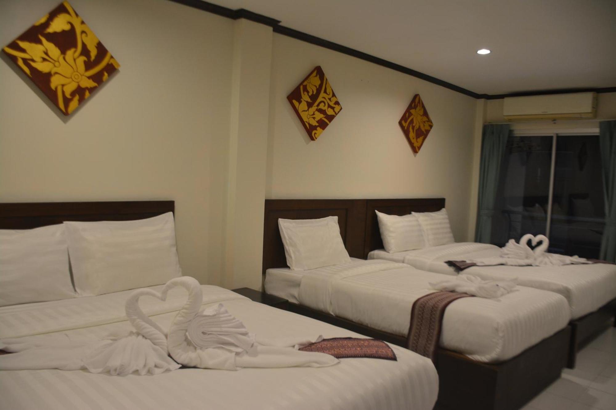 Patong Moon Inn Residence Buitenkant foto